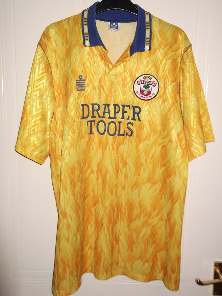   SHIRT 1991/1992 AWAY SHIRT LARGE ADULTS 42/44 DRAPER TOOLS