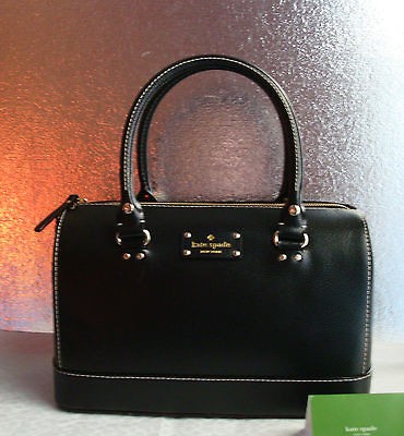 kate spade handbag in Clothing, 