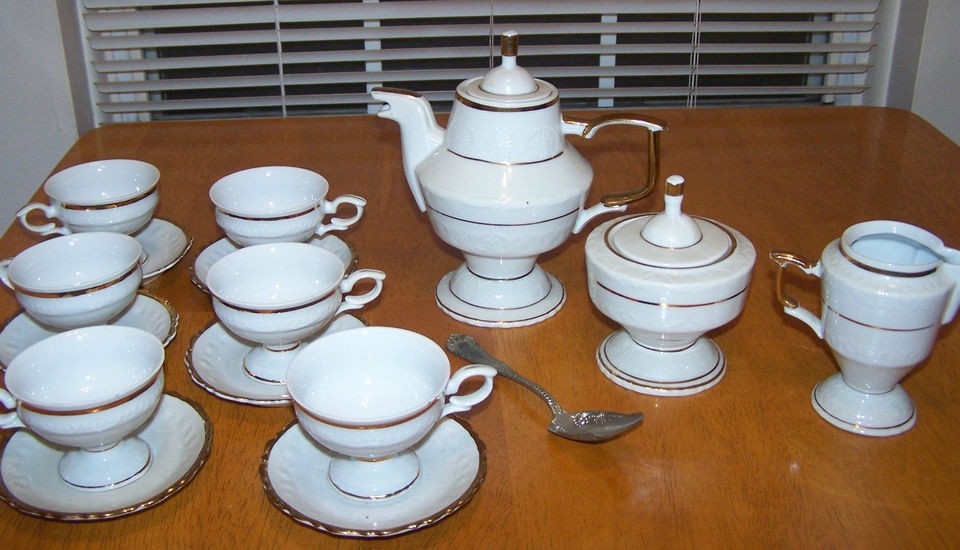 Vintage Zajecar FP Yugoslavia PORCELAIN TEA SET 6 CUPS 6 SAUCERS 