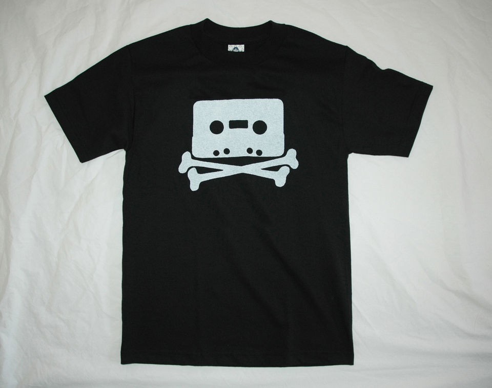 CASSETTE TAPE SKULL CROSSBONES T SHirt American Apparel//pirat​e bay 