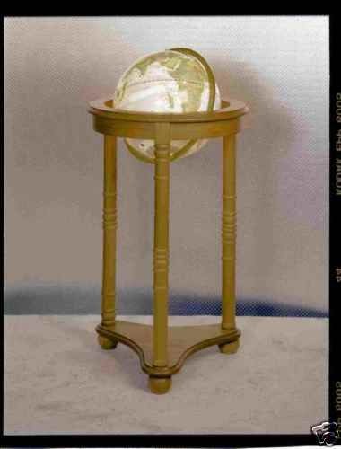 NEW WORLD LIGHTED GLOBE ON OAK FINISH FLOOR STAND 30