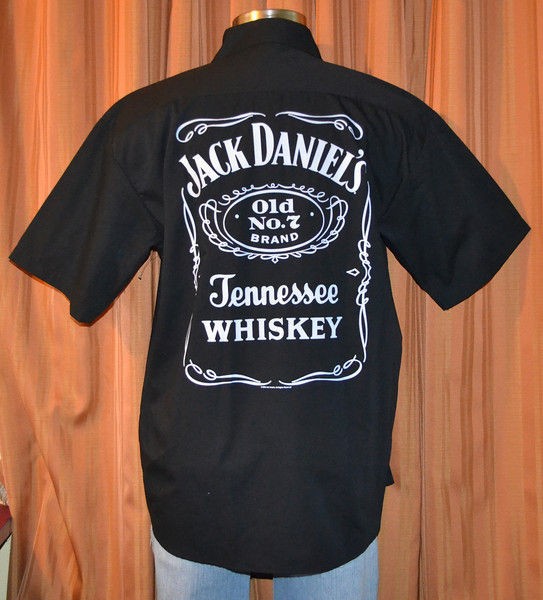 JACK DANIELS WHISKEY SHORT SLEEVE BLACK WHITE BUTTON DOWN SHIRT MENS 