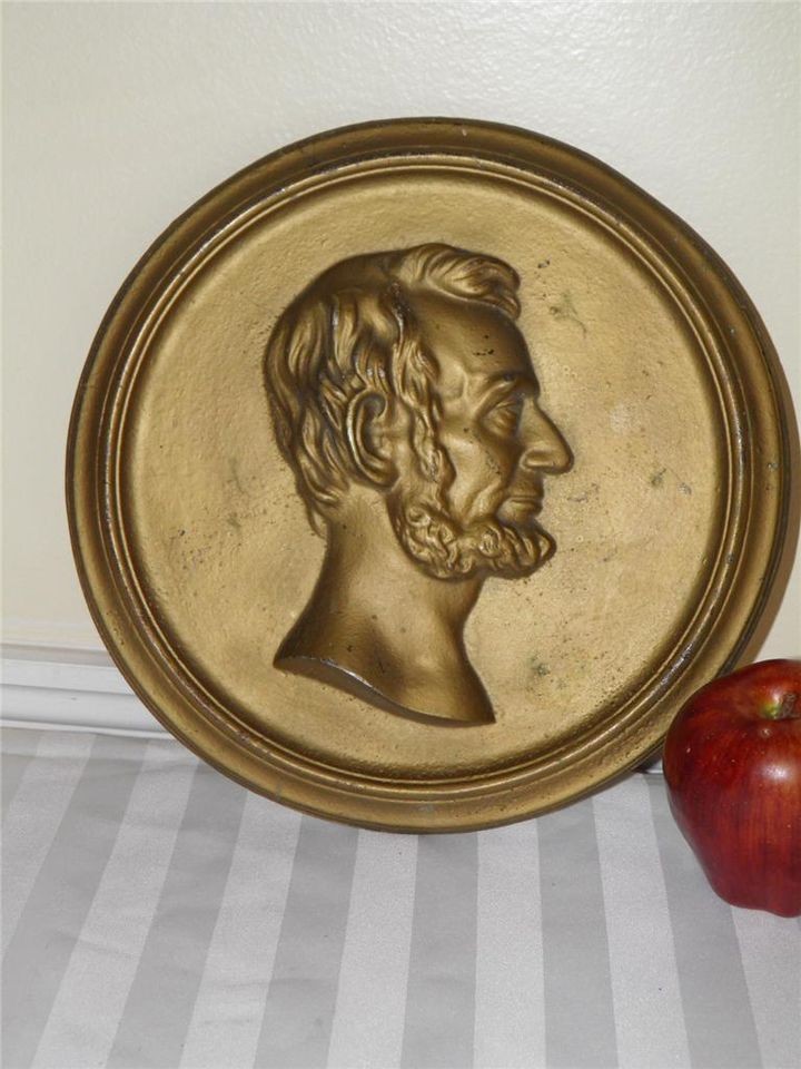 ANTIQUE BRONZED ALUMINUM ABRAHAM LINCOLN PLAQUE 11