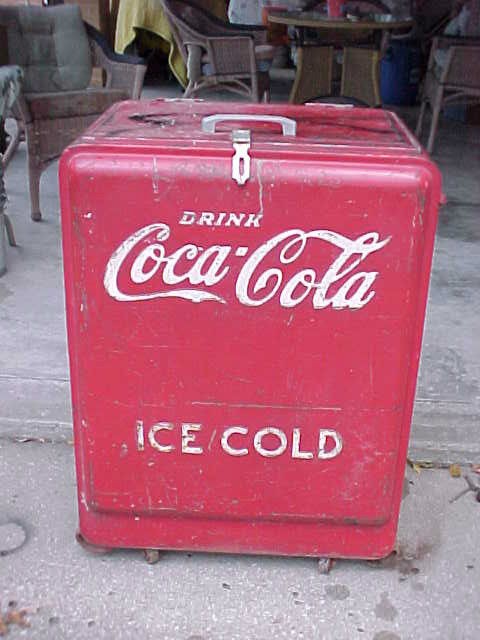 Vintage Coca Cola Cooler (Westinghouse Jr not sure)