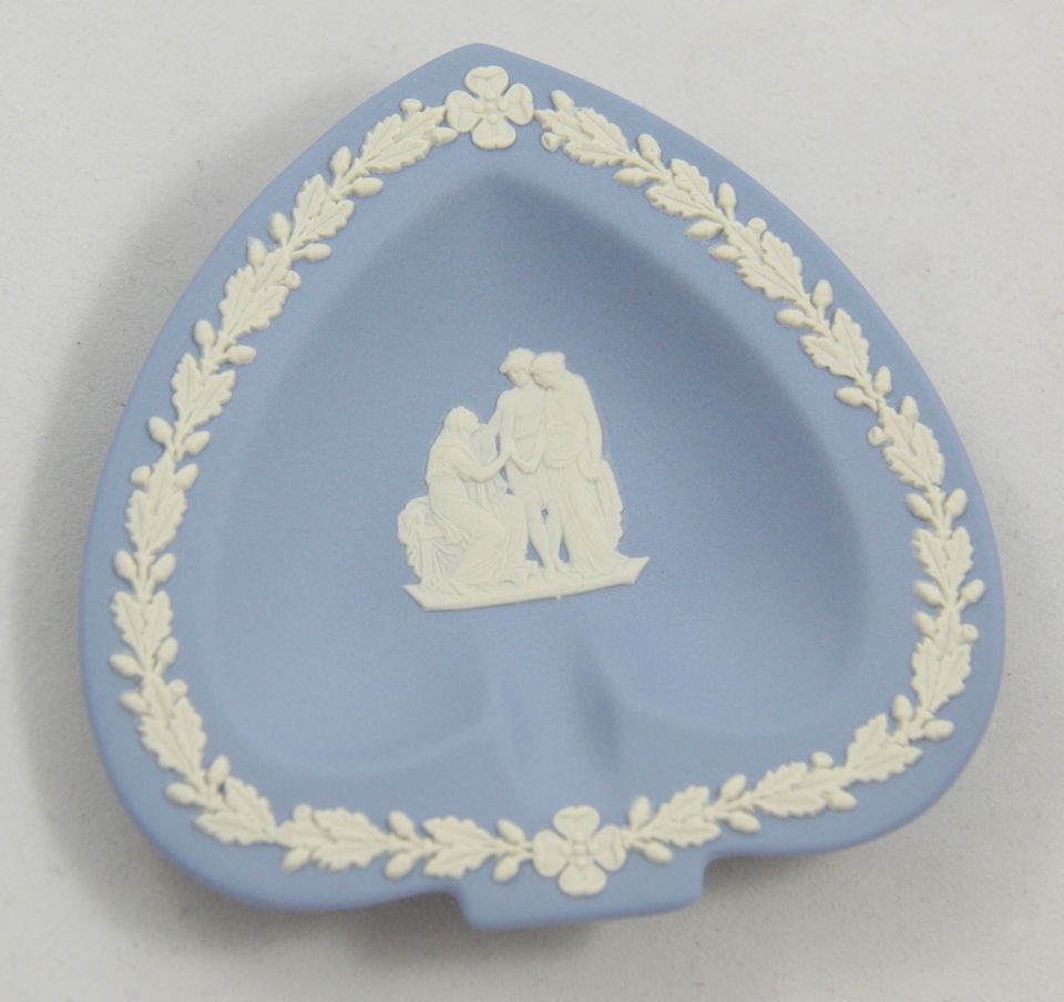 Vintage Wedgwood Jasperware Blue White Spade Dish Plate