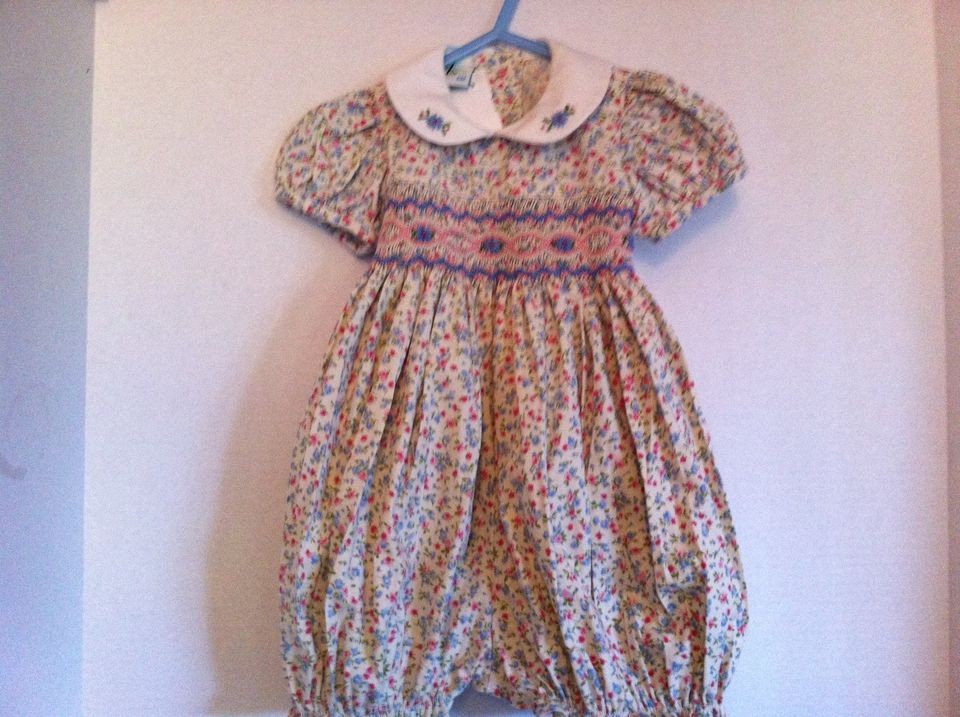 EUC PETITE PALACE SMOCKED FLORAL BUBBLE SIZE 6M