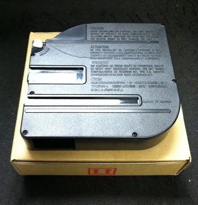 NEW OEM AUDI 6 DISC CD CHANGER REPLACEMENT CD MAGAZINE A4 A6 A8 