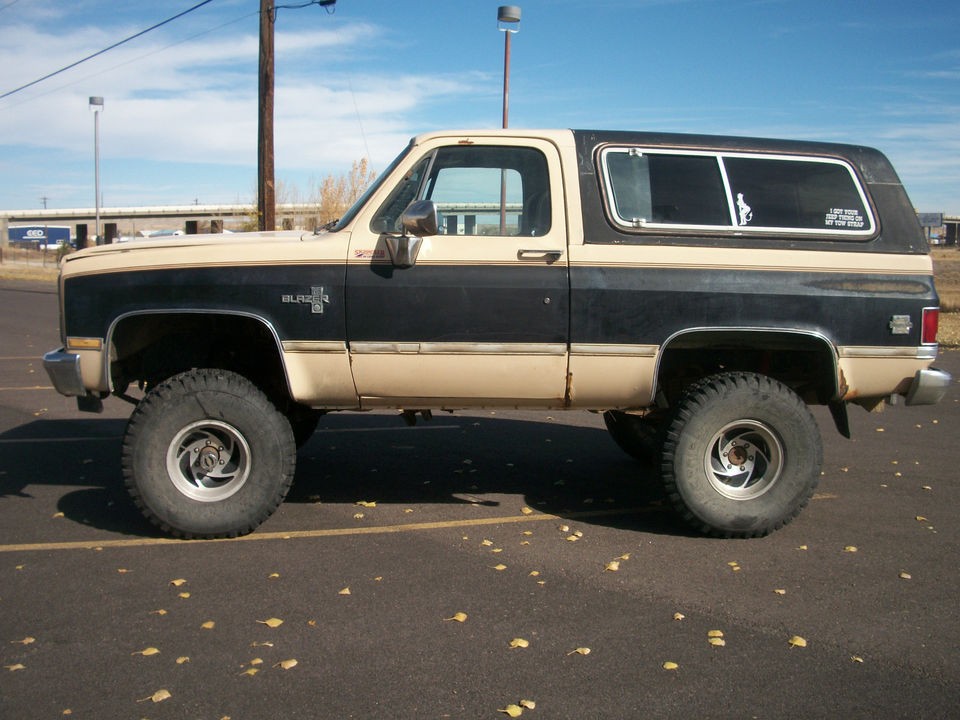 Chevrolet  Blazer silverado 1985 chevy blazer, 350, 4x4,6 in. lift 