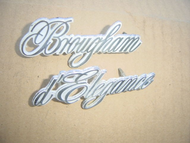 86 84 85 Cadillac Fleetwood Brougham delegance EMBLEMS 83 ROOF 2 door 