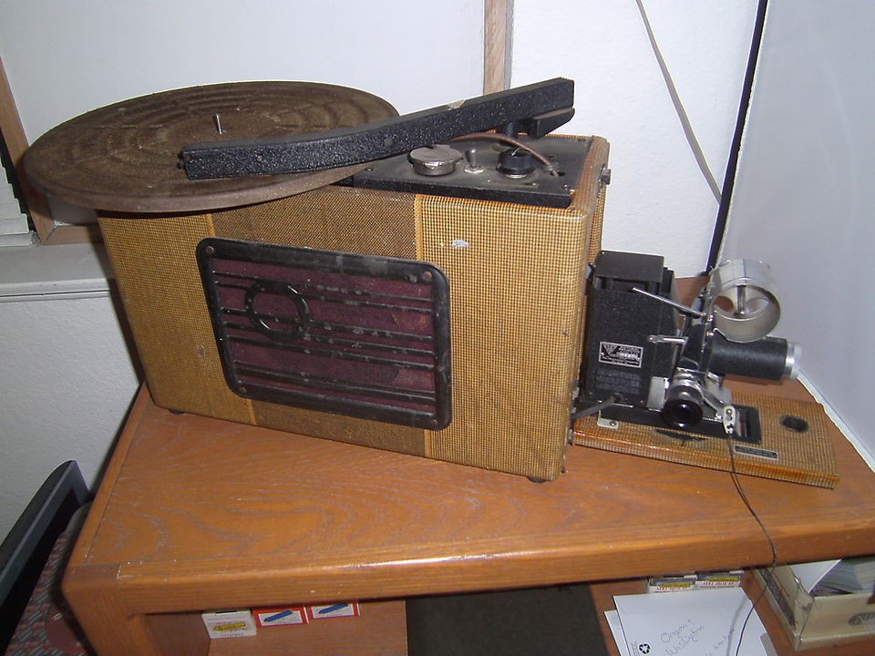   Illustravox Standard Tube Projector Record Player Chrysler Corp