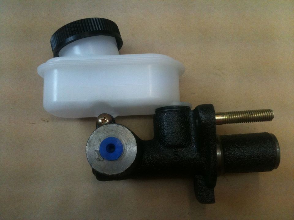 Clutch Master Cylinder Mazda MX5 NA NB 08/89 11/02