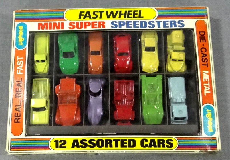 1970s PLAYART FAST WHEEL MINI SPEEDSTER#7316 DIE CAST CAR SET 12 187 