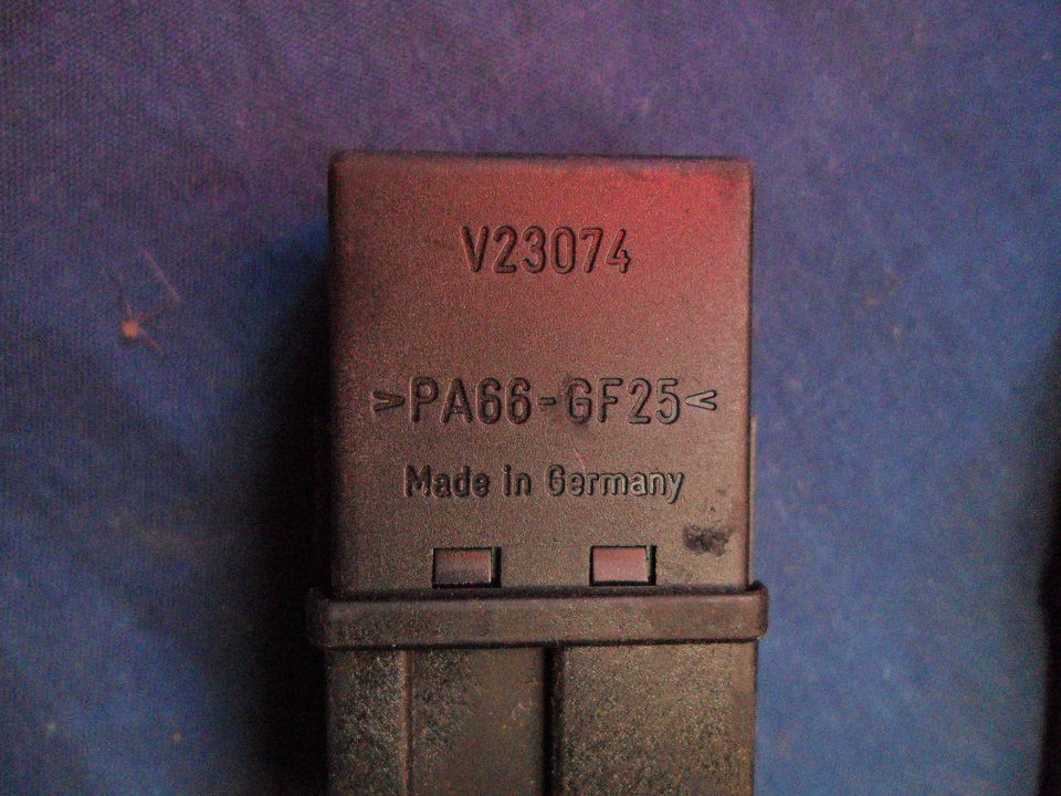 Volvo S40 V40 Chrysler Jeep Dodge A/C Relay Siemens MB953382 V23074 