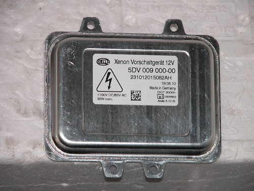 NEW OEM 07 10 VW Touareg Xenon BALLAST HID CONTROL UNIT MODULE 