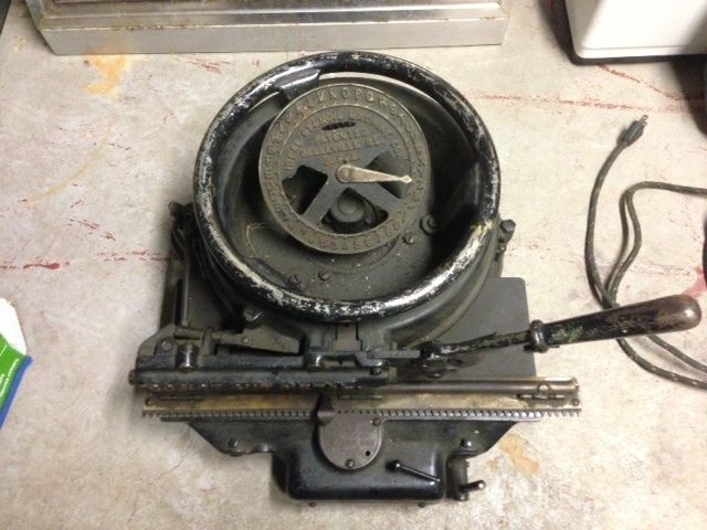 Vintage Ideal Number 2 Stencil Machine Works Great