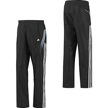 adidas jogging in Clothing, 