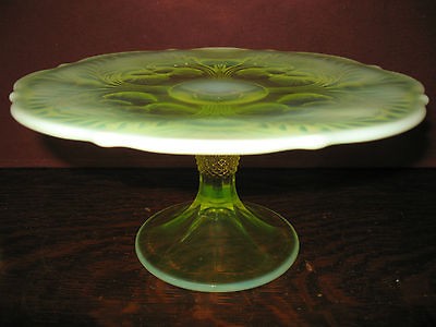 Vaseline Opalescent Glass cake serving stand plate uranium platter 