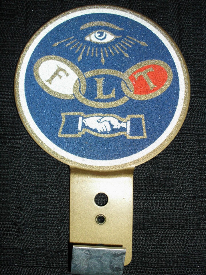 OLD VINTAGE 1950S ODD FELLOWS IOOF LICENSE PLATE EMBLEM CAR TAB