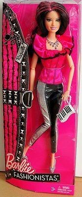 Barbie Fashionistas 2011 Raquelle Doll Girl Toy NEW