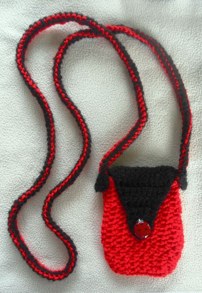 Crochet Hand MadeCell Phone Shoulder Purse/Holder/B​ag Black/Red 