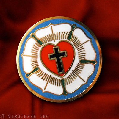   SEAL LUTHERAN CHURCH SYMBOL CROSS HARD ENAMEL ART LAPEL PIN GIFT BOX