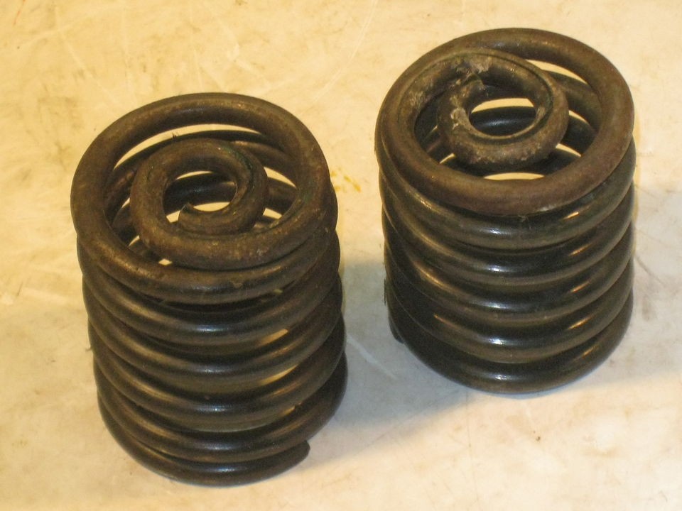 Craftsman AYP LT1000 917.272673 Seat springs PAIR set GOOD SHAPE 