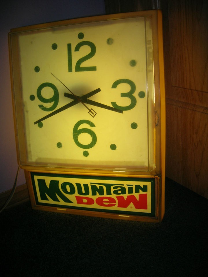 Collectibles  Advertising  Merchandise & Memorabilia  Clocks