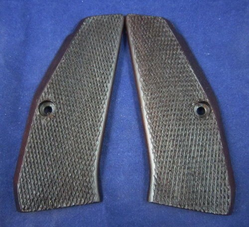 NEW WOOD CHECKERED GRIPS 4 CZ 75 SP 01 SHADOW