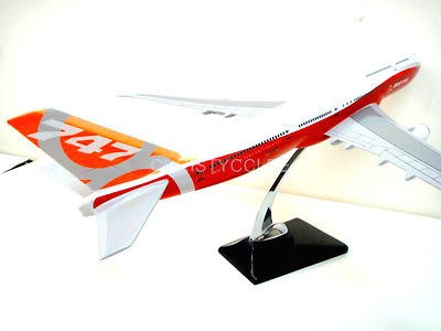   Boeing B747 8 Intercontinental 20 inch HUGE Desktop Model Travel Agent