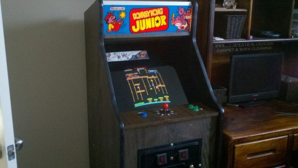 DONKEY KONG JR. ARCADE VIDEO CABBARET GAME