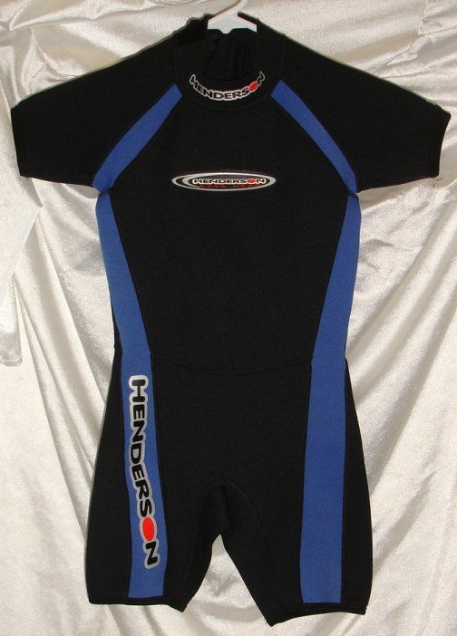 henderson in Wetsuits & Drysuits