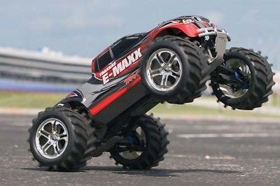 NEW Traxxas 3903 E Maxx 16.8V RTR 4WD R/C Monster Truck   TQi 2.4GHz 