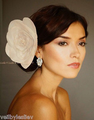 Ivory Large Flower Fascinator Hair Headpiece Brooch Bridal/Bridesmaid 