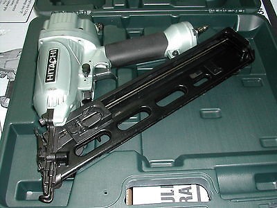 Hitachi Angled 2 1/2 15 Gauge Finish Nailer Nail Gun Pneumatic Nailer