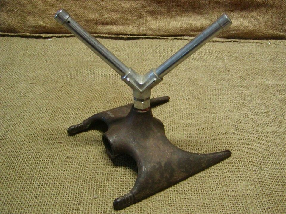 Vintage Cast Iron Lawn Sprinkler Antique Old Nozzle