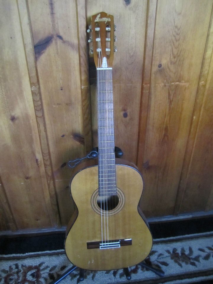 VINTAGE 60S PRESTIGE ACOUSTIC GUITAR / SOUNDS GREAT