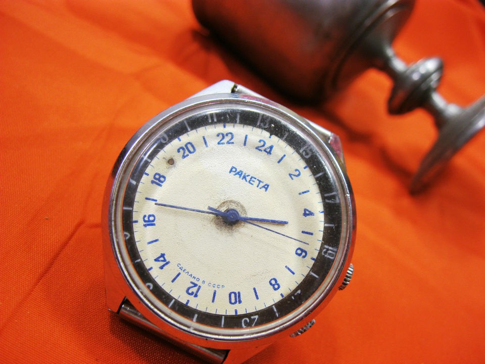 raketa watch 24 in Wristwatches