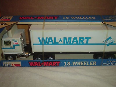 NIB  SAMS CLUB 18 WHEELER TRUCK TRACTOR TRAILER USA TOY 