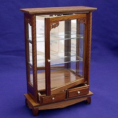 WOODEN DISPLAY CABINET FOR DOLLHOUSE MINIATURE (W84A)