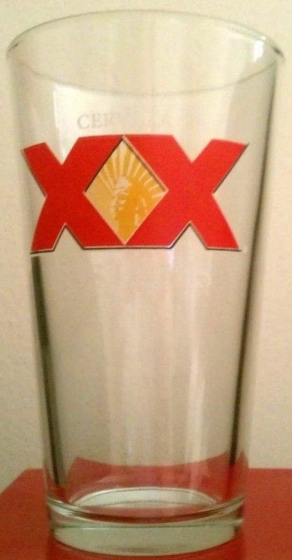 Dos Equis Pint Beer Glass   Most Interesting Man in the World