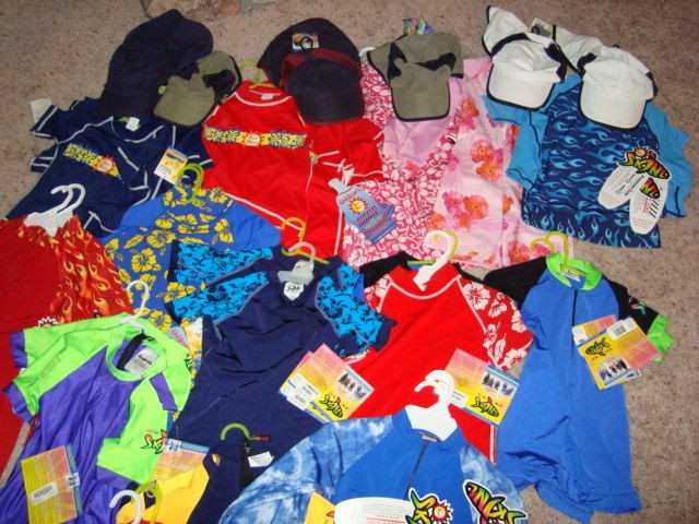   Rash Guard SPF 100 Swimwear Boys Girls Wholesale LOT of 25 Wetsuit NWT