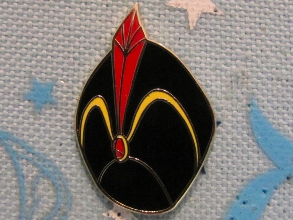   Trading Pin   Jafar Sorcerer Hat Aladdin Arabian Villain   89377