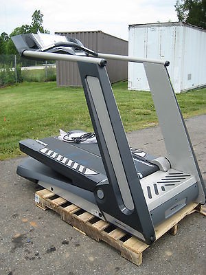 Nautilus TC 916 Commercial Tread climber Trainer Functional Cardio 