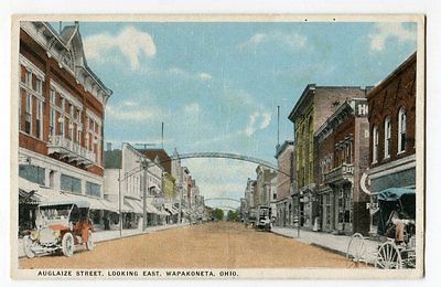 WAPAKONETA, OH   AUGLAIZE STREET LOOKING EAST   POSTCARD