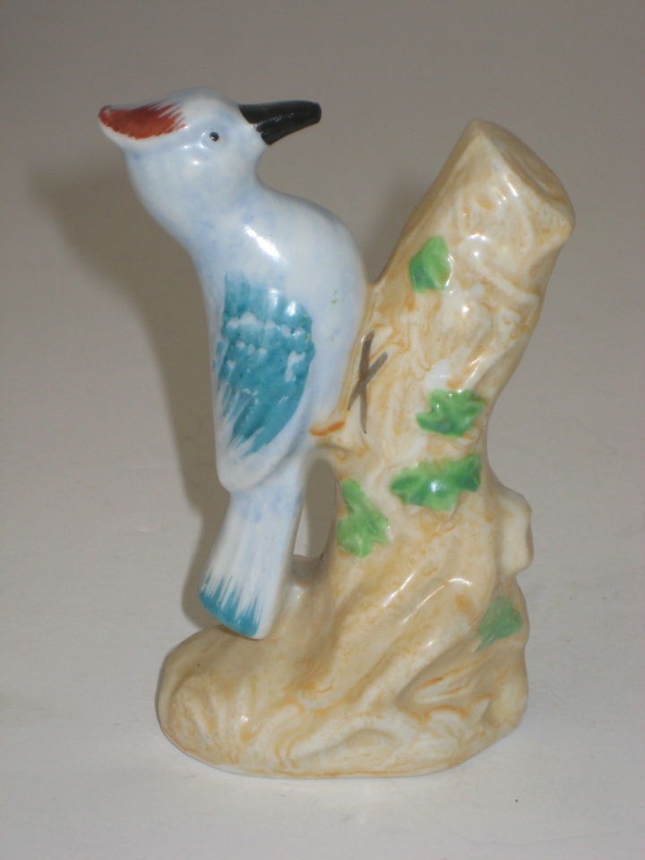 VINTAGE JAPAN CERAMIC BLUE WOODPECKER BIRD ON STUMP