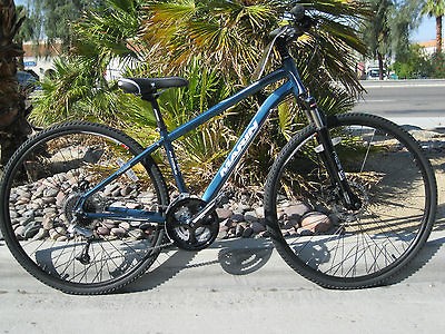 Hybrid Bicycle in Road Bikes