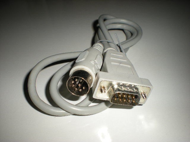 Commodore 128 (80 column mode) & Magnavox 80 RGB video monitor cable 