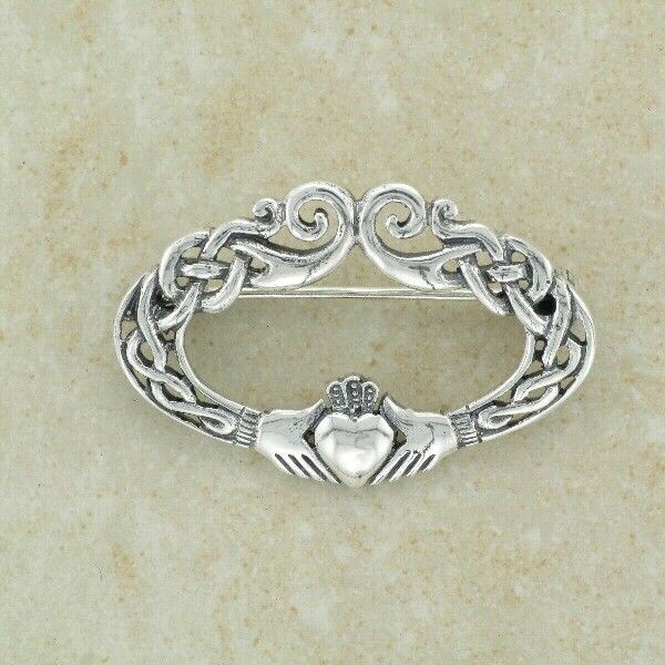 Irish CLADDAGH Oval Silver Brooch with Celtic Knotwork pattern   .925 