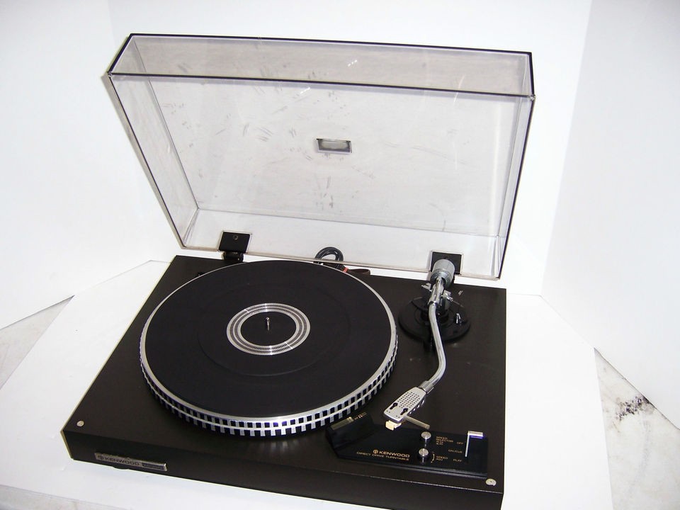 KENWOOD KD 2070 Direct Drive Turntable W Empire 2000 E/III CARTRIDGE