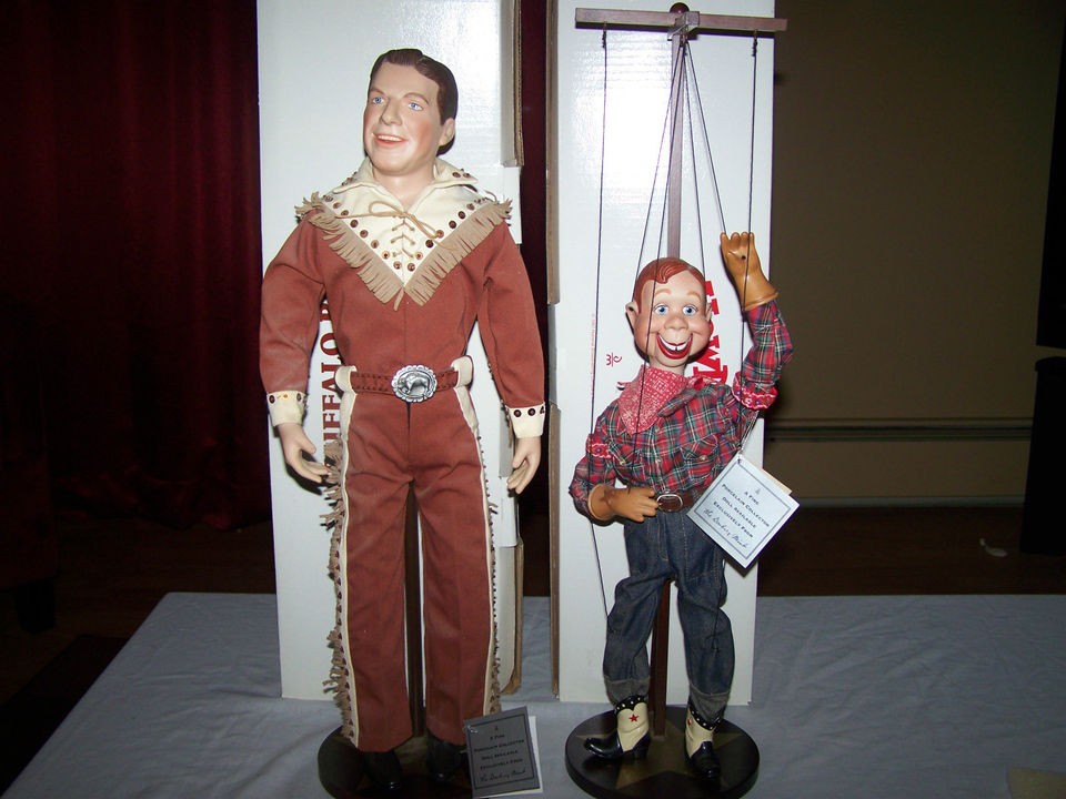   DOODY & BUFFALO BOB PORCELAIN DOLLS DANBURY MINT marionette doll COA
